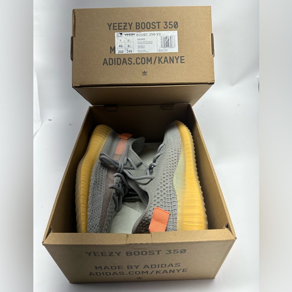 BRAND NEW Adidas Yeezy Boost 350 V2 TRFRM Edition Kanye Sneakers